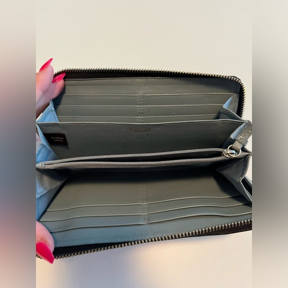 Coach wallet - Picture 4 of 15